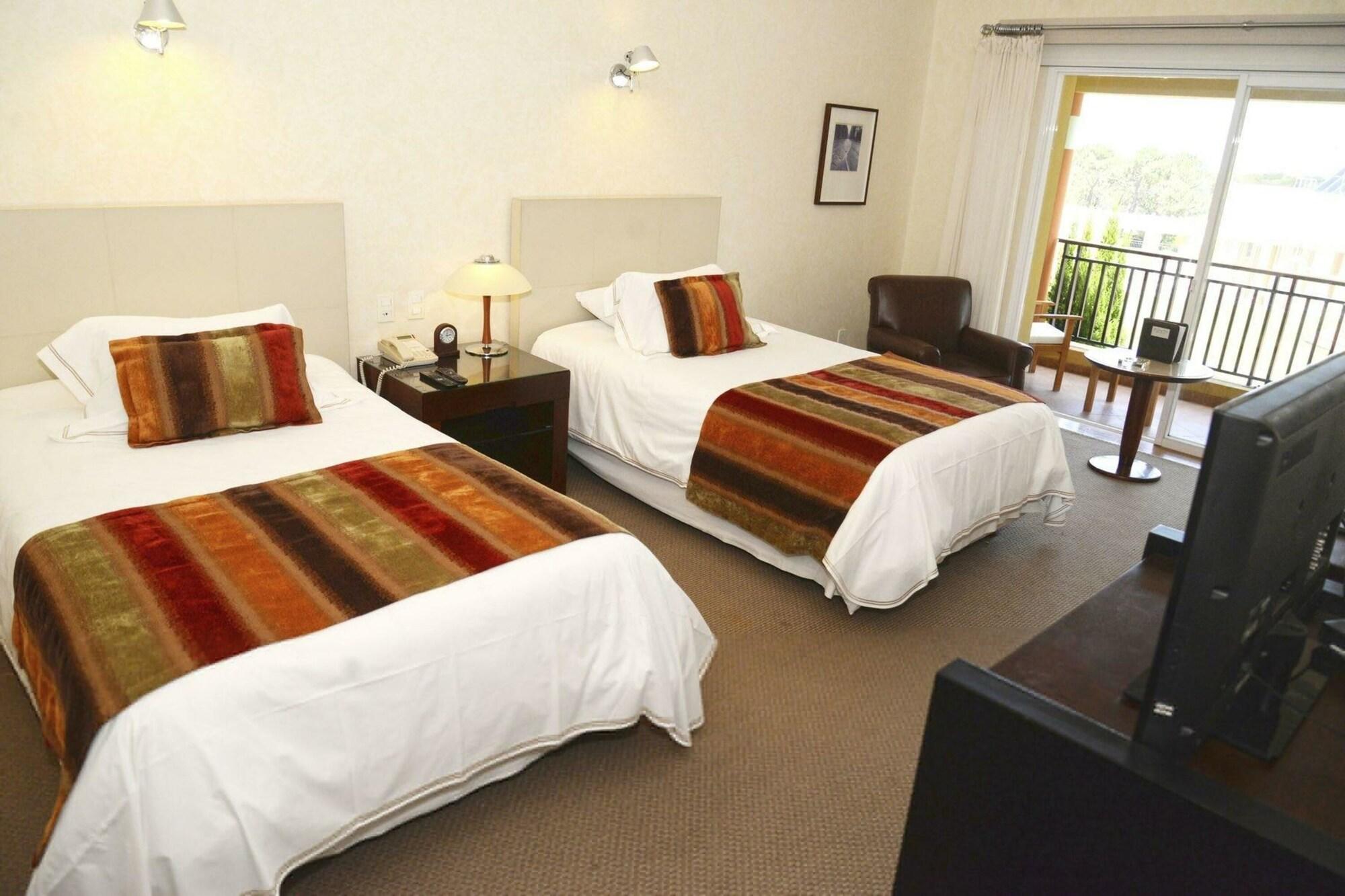 Mantra Resort Spa & Casino La Barra Luaran gambar