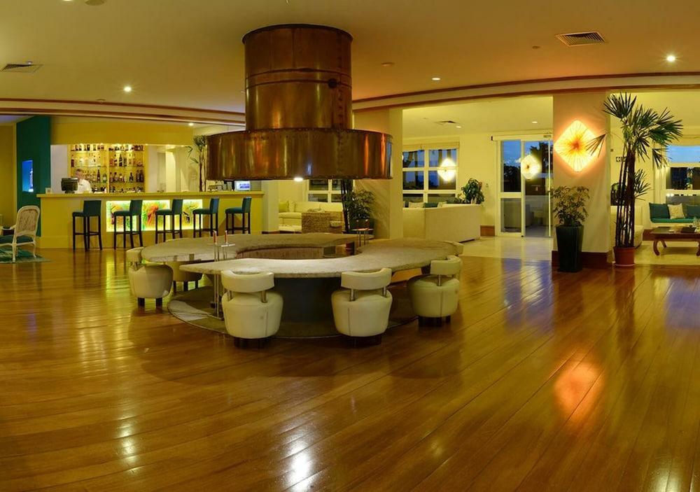 Mantra Resort Spa & Casino La Barra Luaran gambar