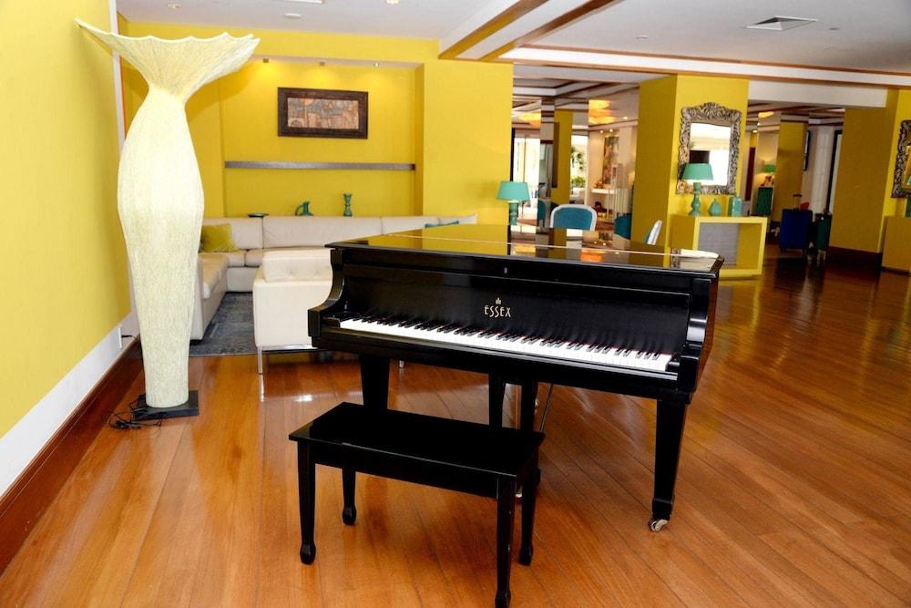 Mantra Resort Spa & Casino La Barra Luaran gambar